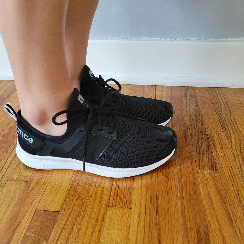 Womens New Balance Running Shoe Size 8